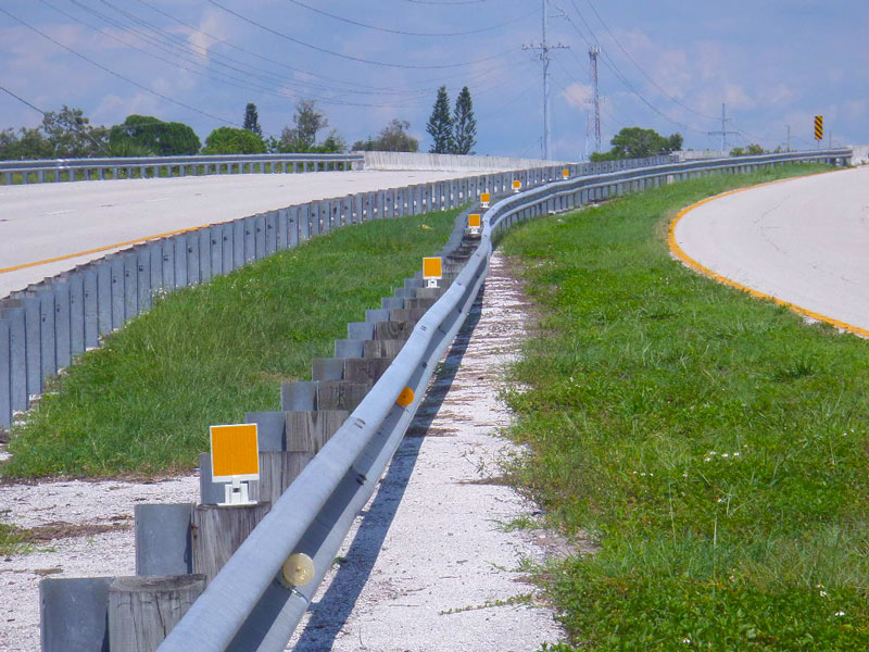 Guardrail Reflectors